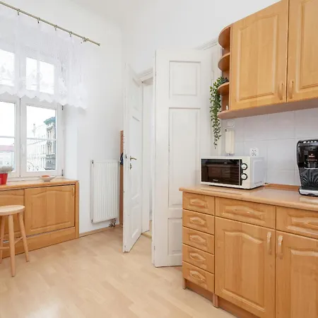 Picturesque By Renters * كراكوفيا